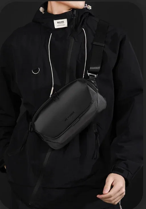 Crossbody Bag R2 — Product details 09