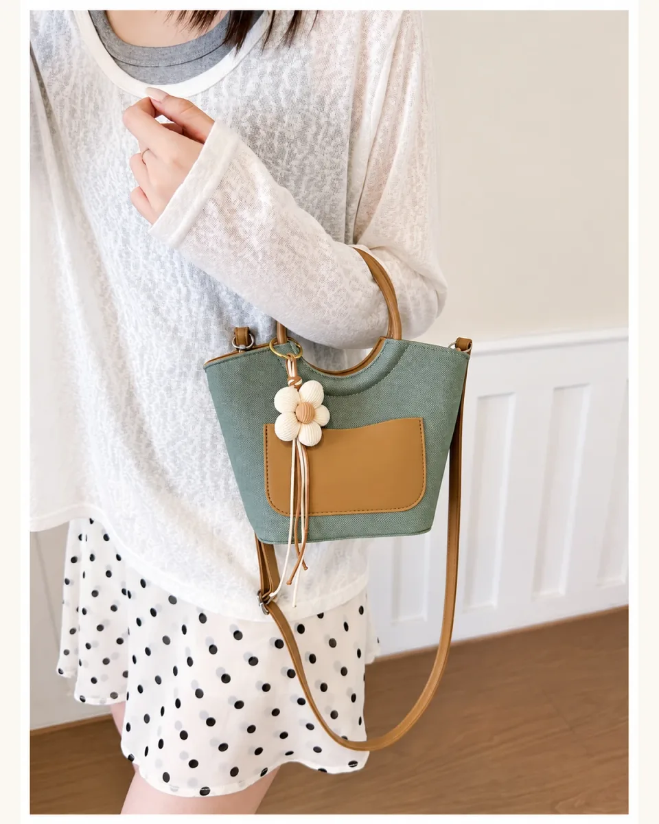 Women's Handbag 9853 — Product details 05