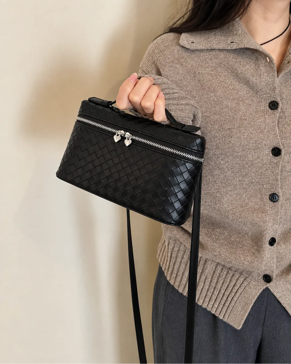 Women's Handbag 82012 — Black